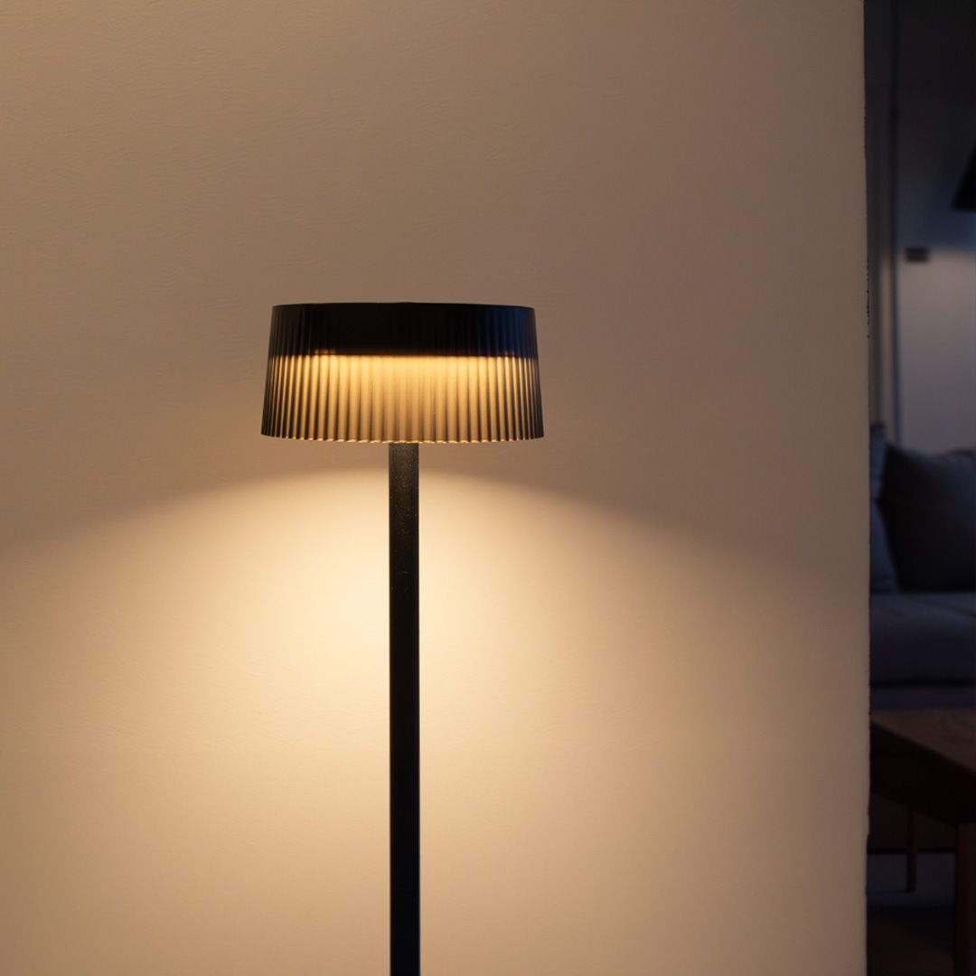 Vonderk VK-INVISIBLE 12W color negro
