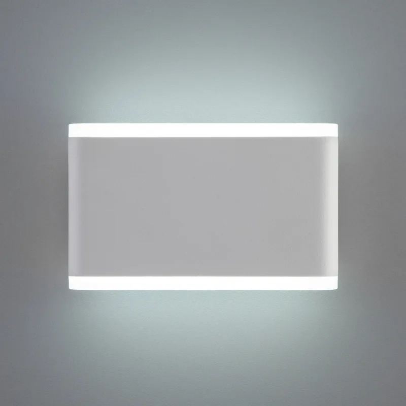 Aplique de pared exterior ORTHOG LED IP65 de Leuk