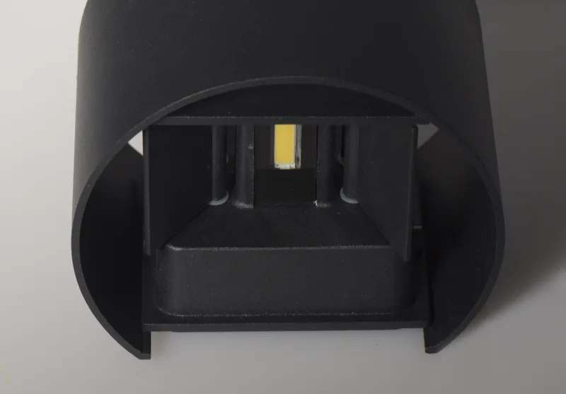 Aplique de pared exterior DYO LED 6W IP65 de Leuk