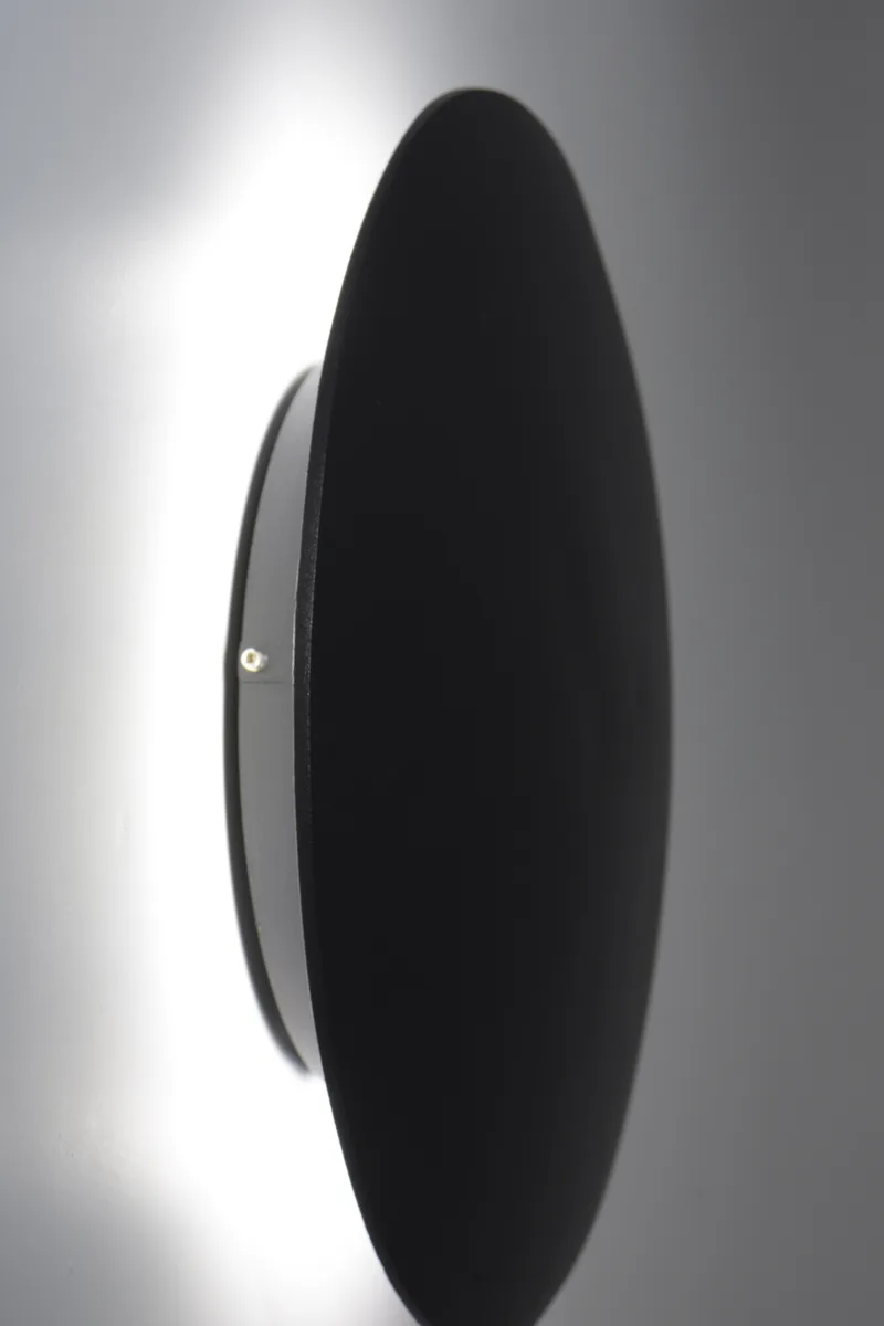 Aplique de pared exterior BIG SKOTE LED 24W IP65 de Leuk
