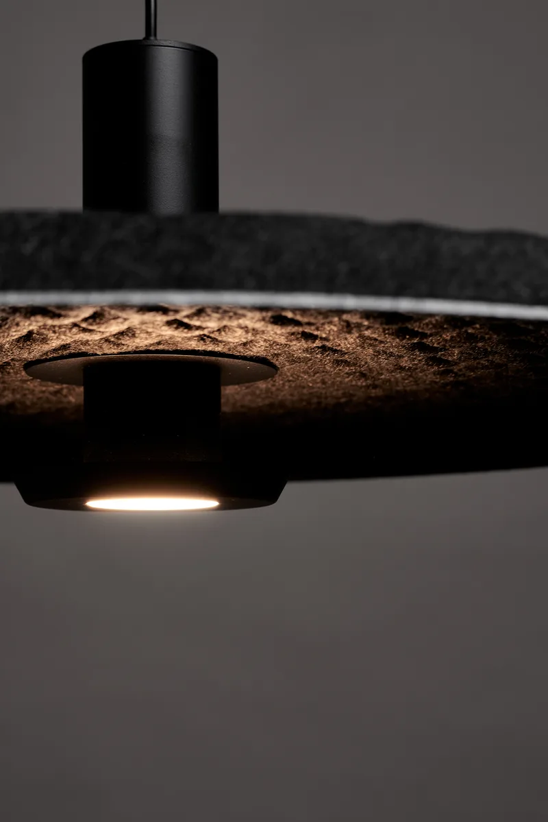 Colgante LED BULGAN 12W 3000K Negro de Leuk