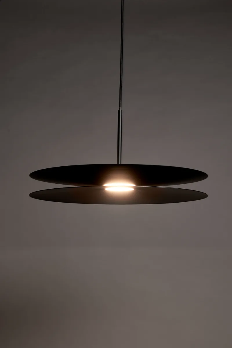 Colgante LED SAGSAI 12W 3000K Negro de Leuk