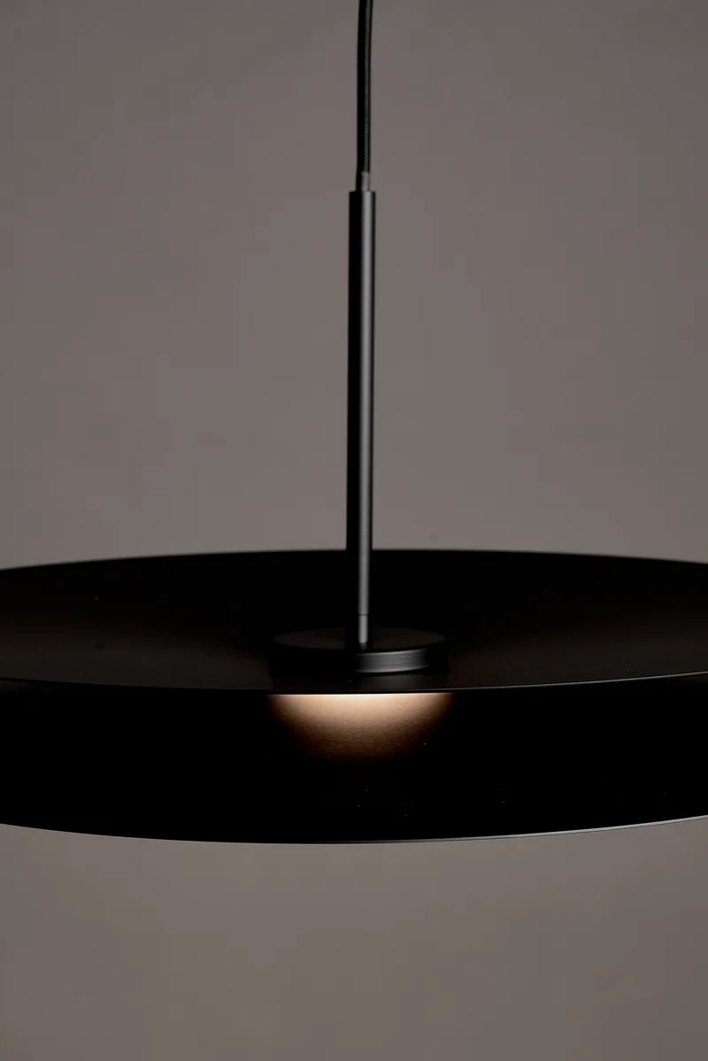 Colgante LED SAGSAI 12W 3000K Negro de Leuk